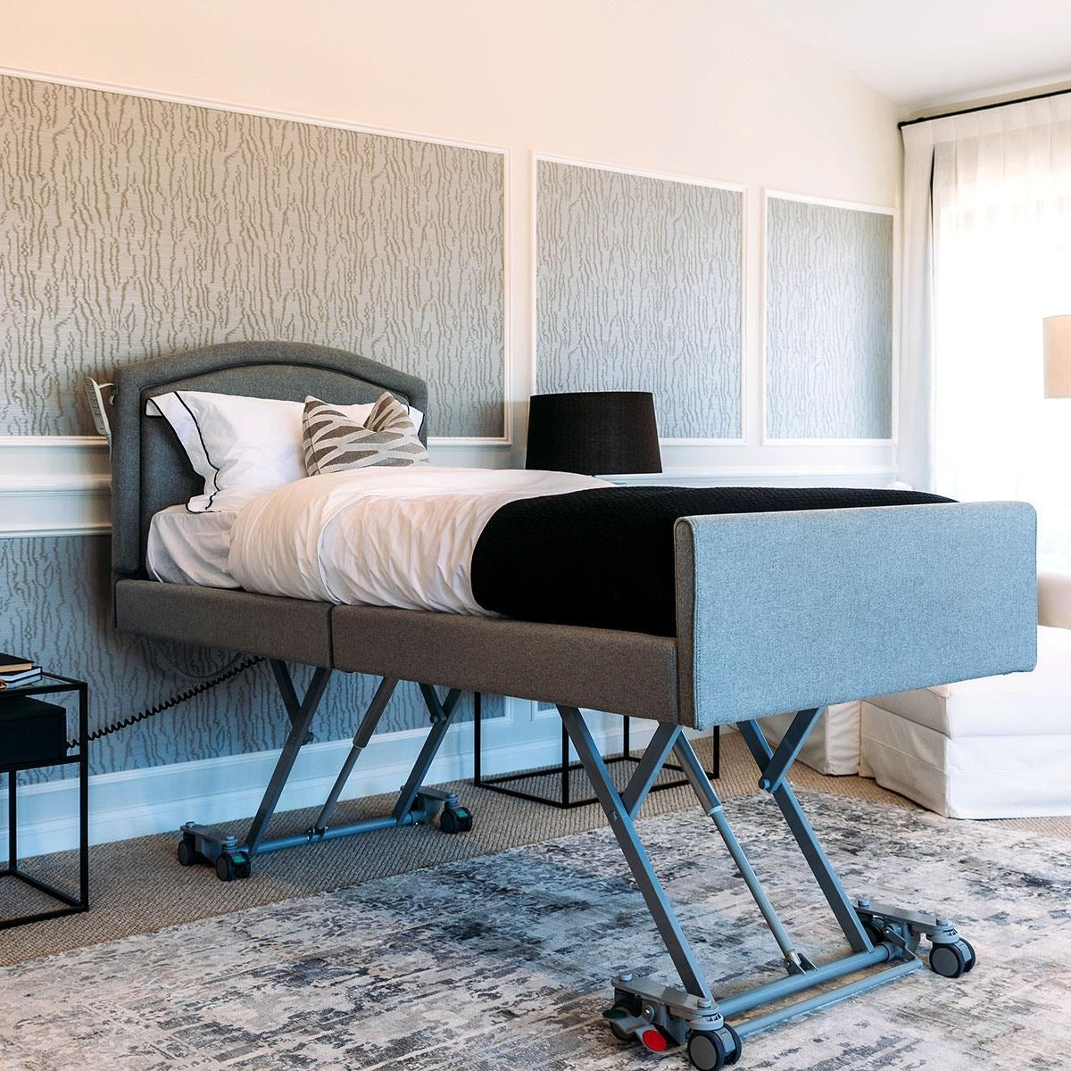 Carequip Casero Mode Bed - detail view