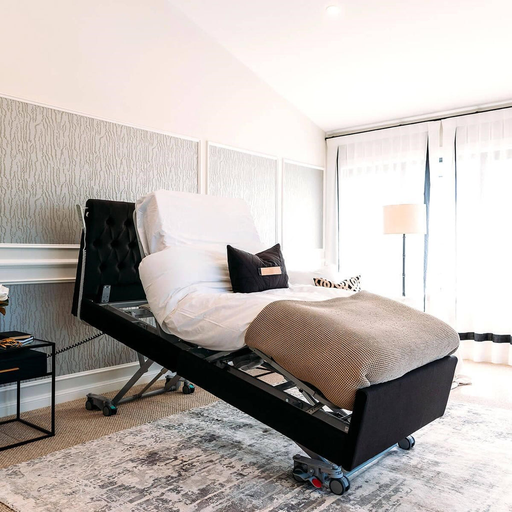 Carequip Casero Vogue Bed - detail view